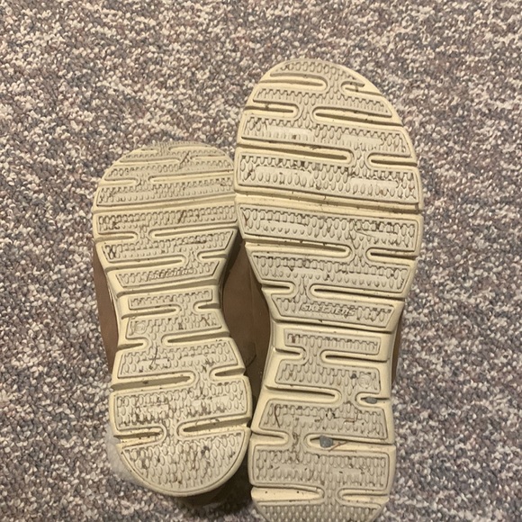 Sketchers winter boots - Picture 4 of 5